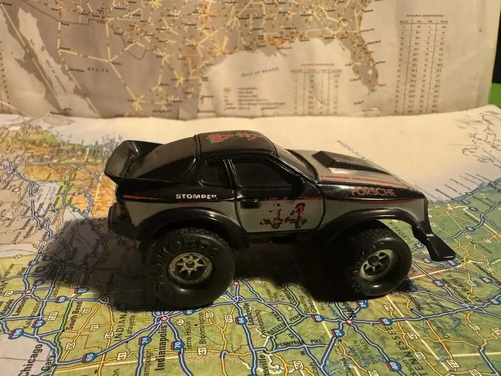 VINTAGE 1980s Schaper Stomper 4x4 Porsche Turbo 944 NON-FUNCTIONAL NEEDS WORK
